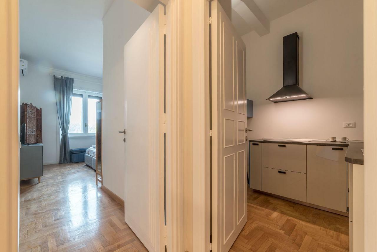 Tiber Stylish Apartment Rome Exterior photo